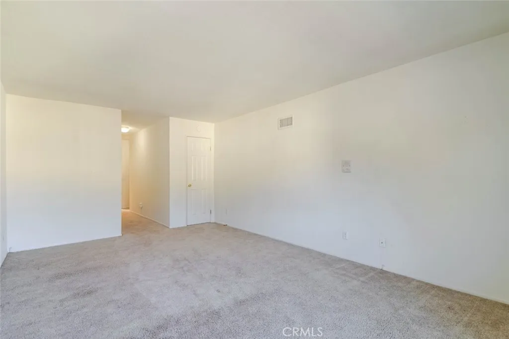 2401 E Greenview Drive, Glendora, California 91741 home-pic-29